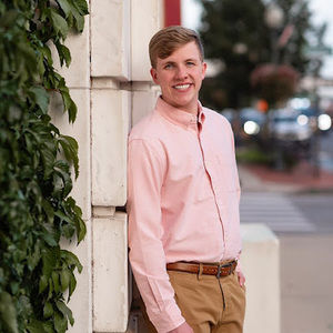 Meet your Posher, Logan